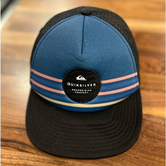 Quiksilver Other - Quiksilver SnapBack in GUC